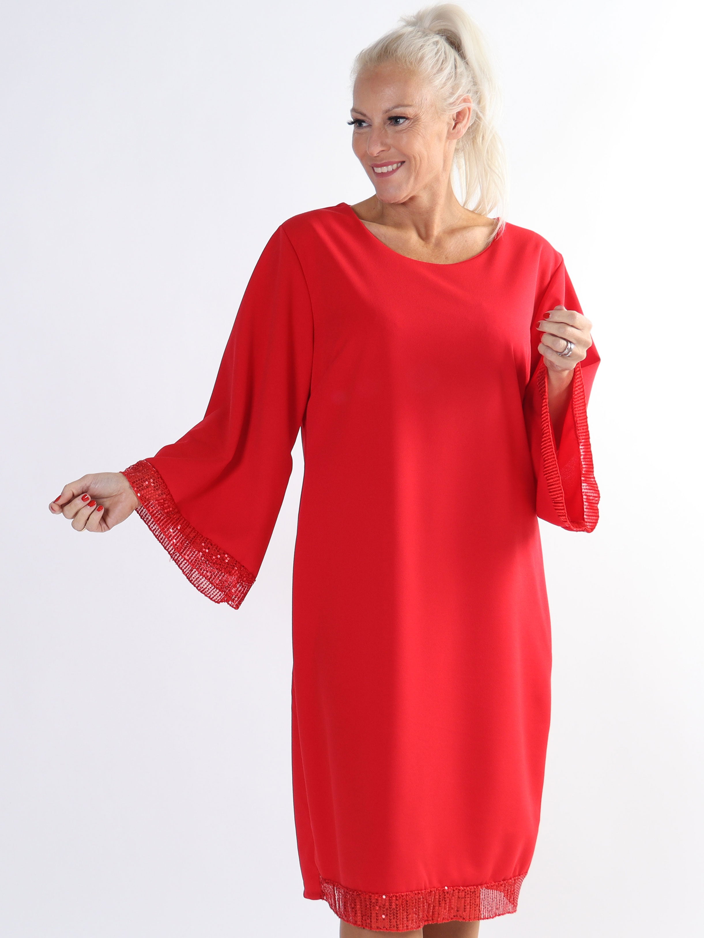 Lanza - Fin plus size kjole detaljeret med paillet kanter